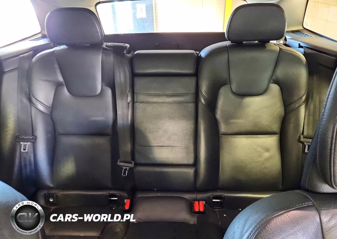 2020 Volvo Xc60 T5 Momentum VIN:YV4102RKXL1589221 - 10