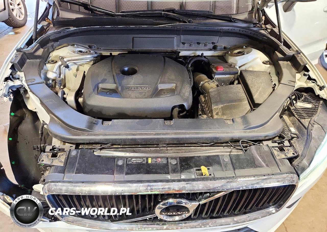 2020 Volvo Xc60 T5 Momentum VIN:YV4102RKXL1589221 - 12