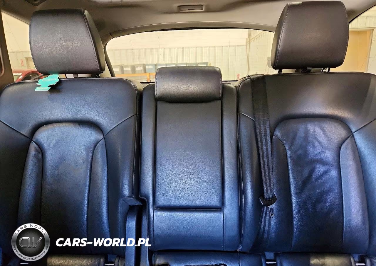2013 Audi Q7 Premium Plus VIN:WA1LGAFE3DD016512 - 10