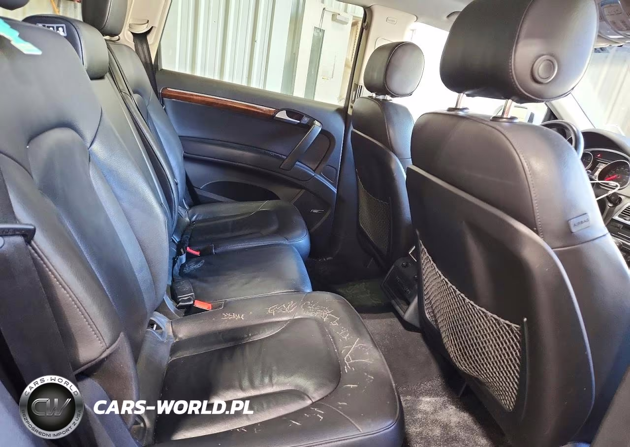 2013 Audi Q7 Premium Plus VIN:WA1LGAFE3DD016512 - 11