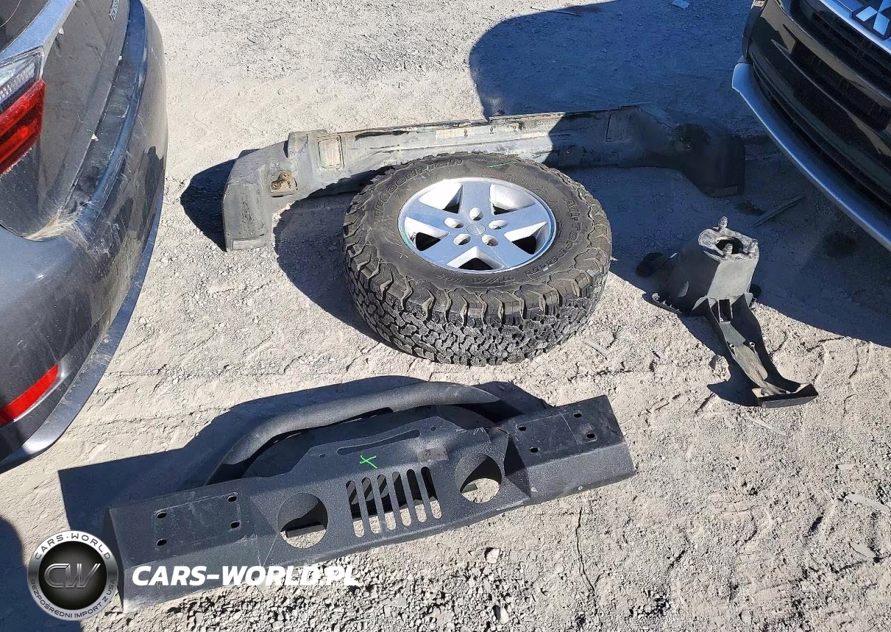 2008 Jeep Wrangler Rubicon VIN:1J4GA64178L501277 - 13