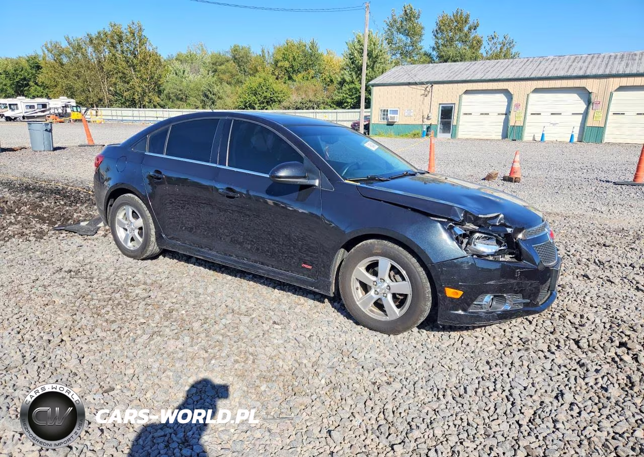 2013 Chevrolet Cruze Lt VIN:1G1PC5SB8D7301574 - 4
