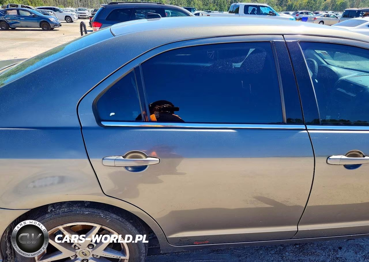 2010 Ford Fusion Se VIN:3FAHP0HA1AR412107 - 10