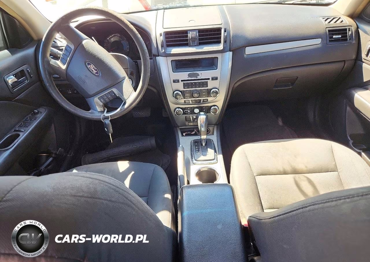 2010 Ford Fusion Se VIN:3FAHP0HA1AR412107 - 8