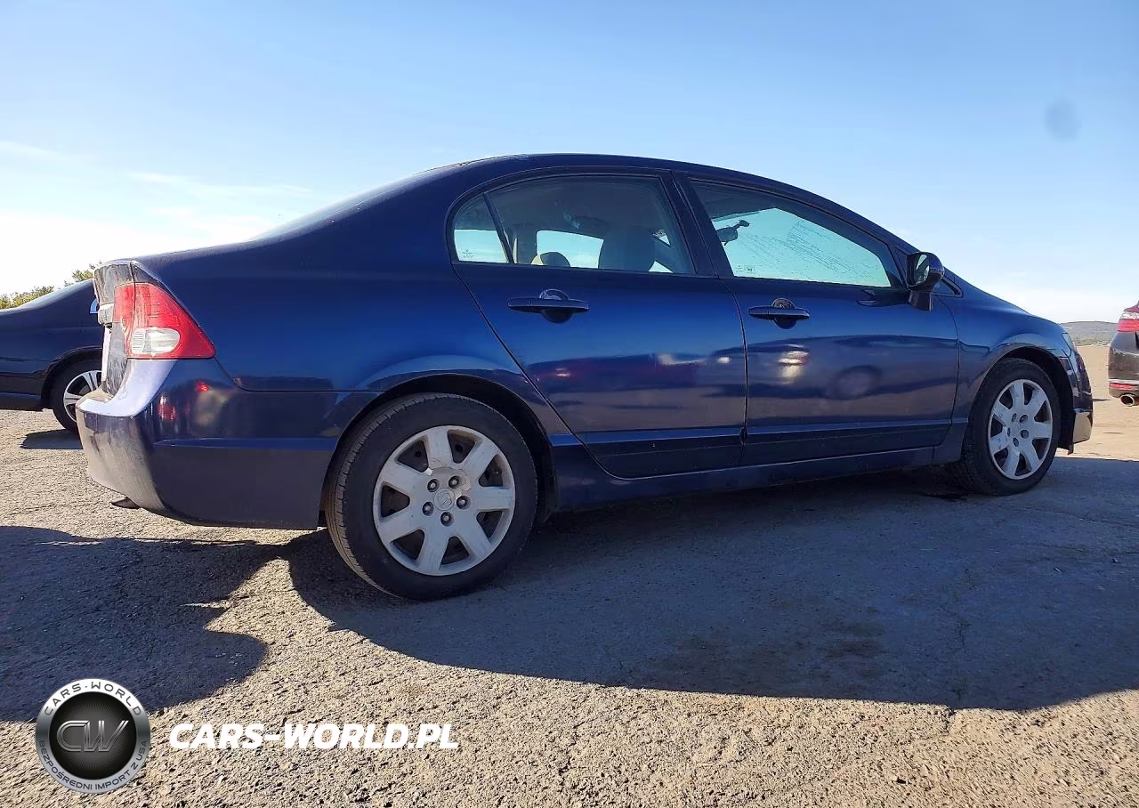 2011 Honda Civic Lx VIN:2HGFA1F58BH524500 - 3