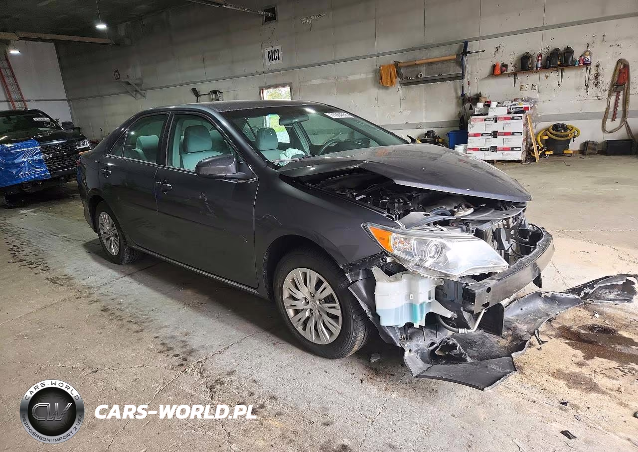 2013 Toyota Camry Le VIN:4T4BF1FK2DR309667 - 4