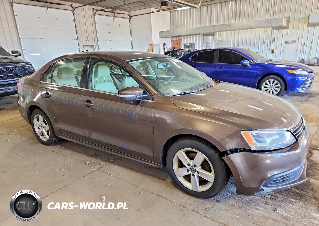 2013 Volkswagen Jetta Tdi VIN:3VWLL7AJ5DM203387 - 4