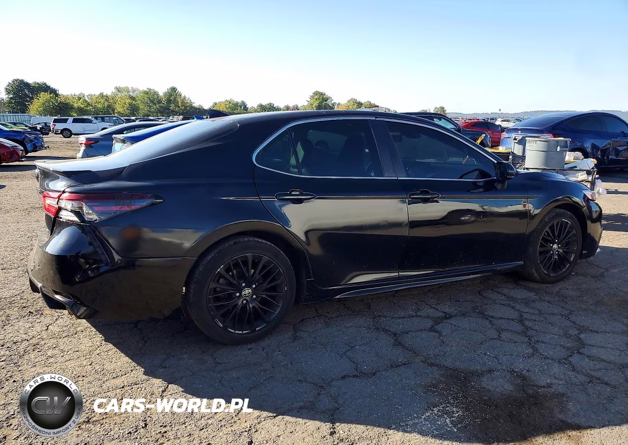 2021 Toyota Camry Se Nightshade VIN:4T1G11AK9MU462889 - 3