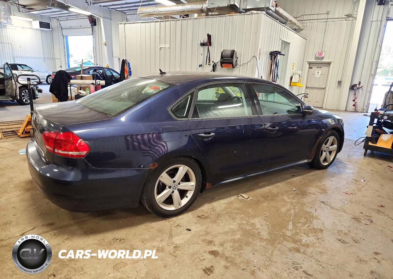 2012 Volkswagen Passat S VIN:1VWAP7A38CC021003 - 3