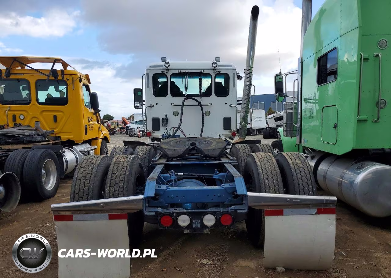 2022 Kenworth T680 Semi Truck VIN:1XKYD49X7NJ133598 - 6