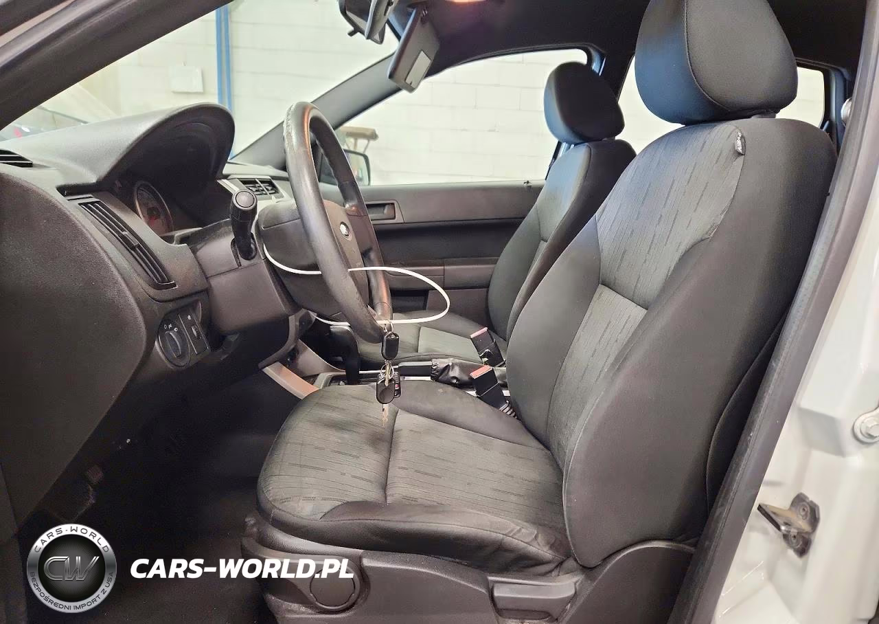 2010 Ford Focus Se VIN:1FAHP3FN9AW209115 - 7