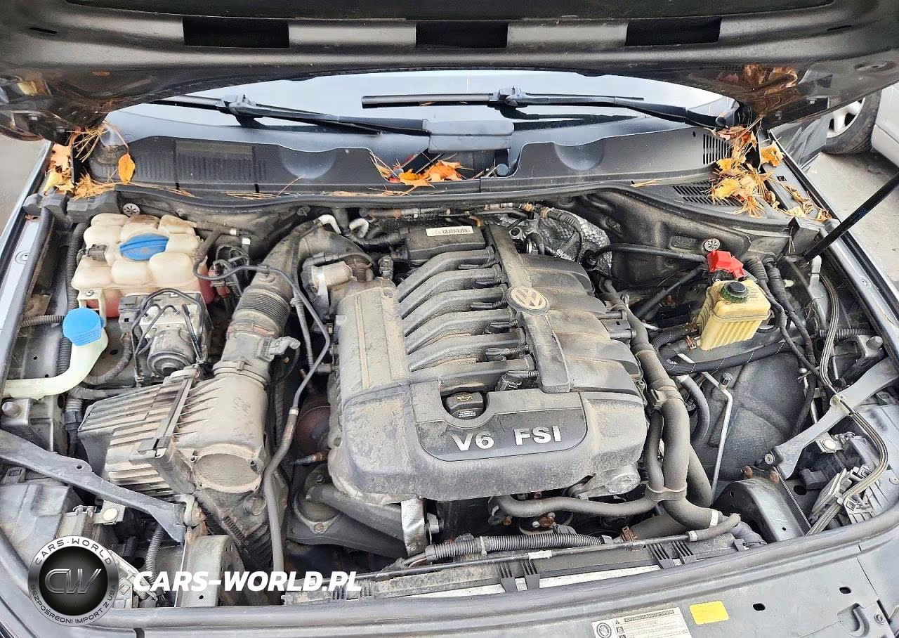 2014 Volkswagen Touareg V6 VIN:WVGEF9BP3ED013873 - 12