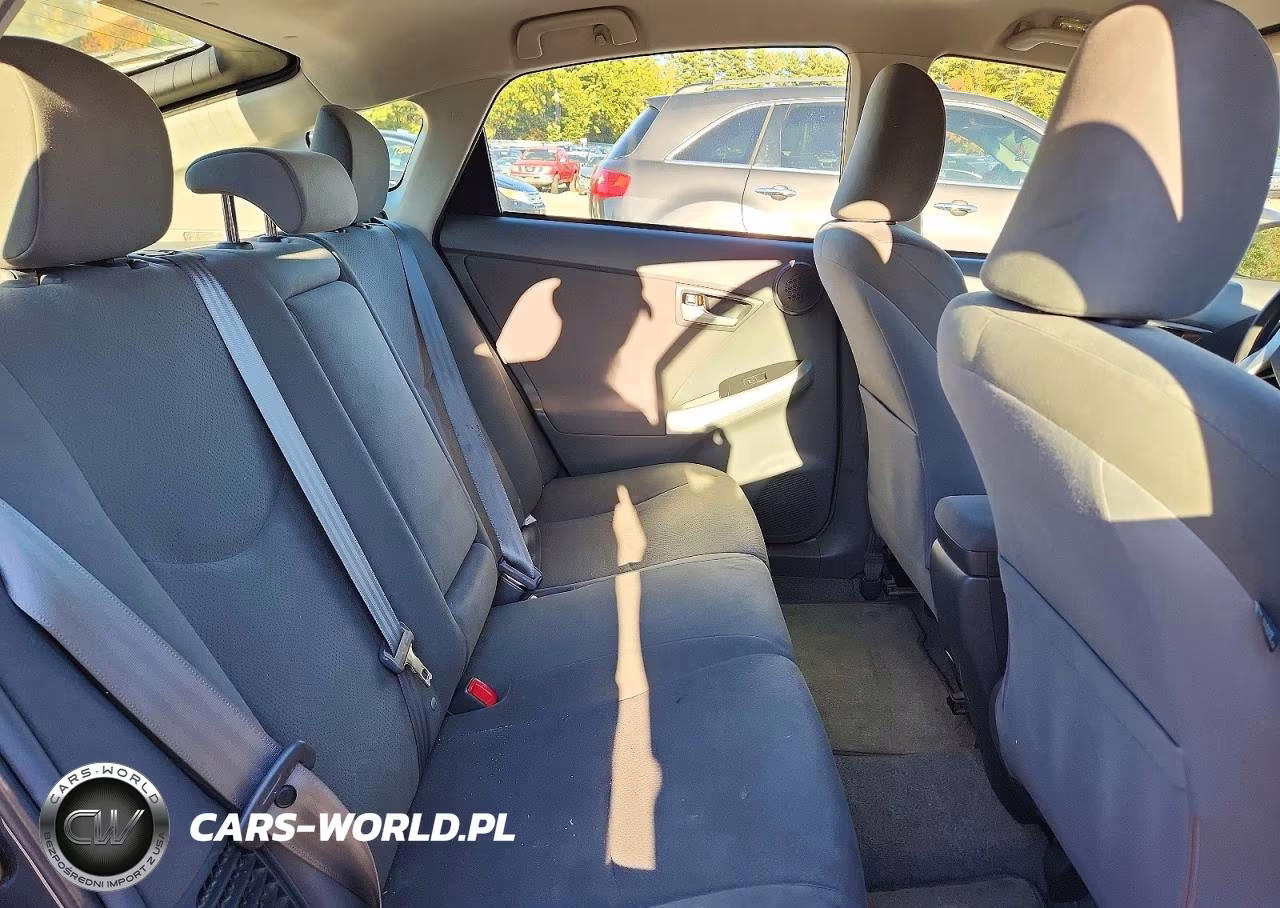 2011 Toyota Prius Three VIN:JTDKN3DU3B5331542 - 10
