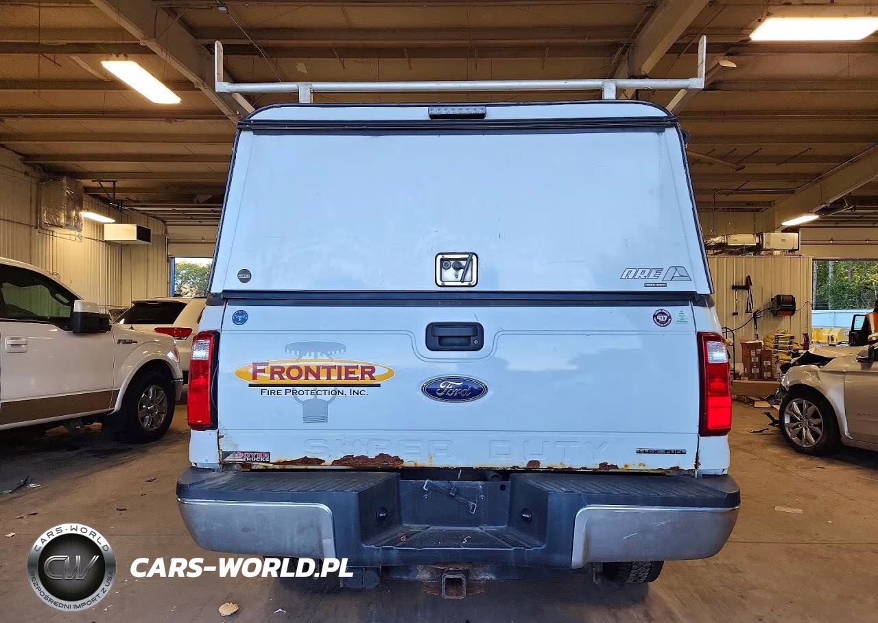 2016 Ford F250 Super Duty VIN:1FTBF2B63GEC63472 - 6