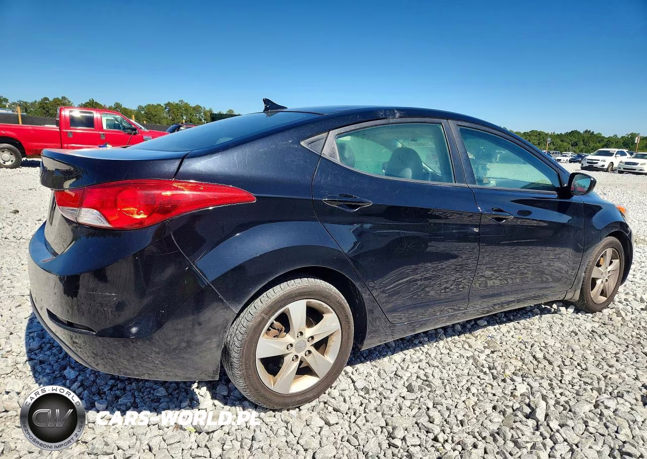 2013 Hyundai Elantra Gls VIN:KMHDH4AE0DU546643 - 3