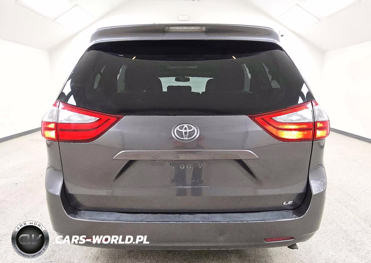 2015 Toyota Sienna Le VIN:5TDKK3DC1FS577974 - 6