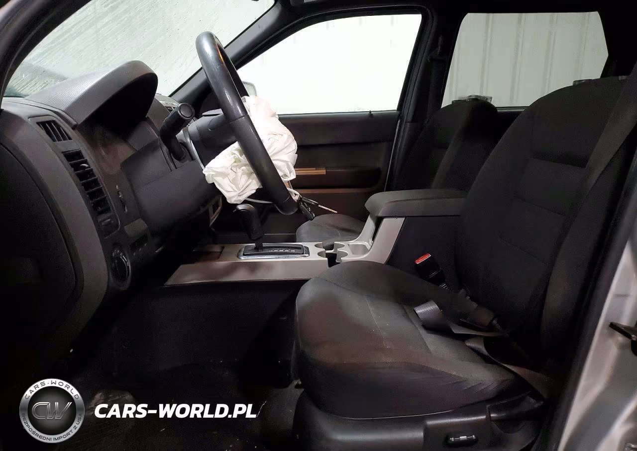 2008 Ford Escape Xlt VIN:1FMCU93118KE81768 - 7