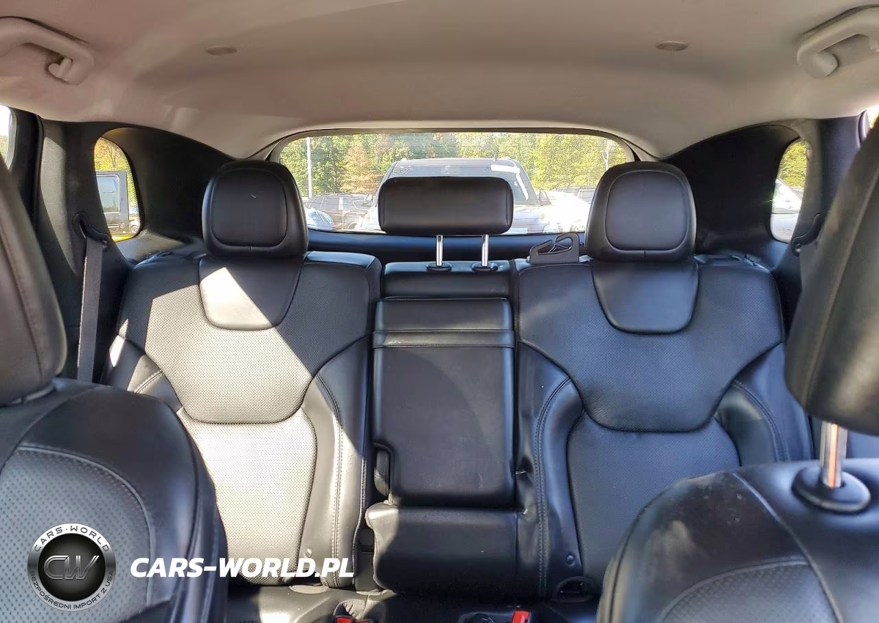 2019 Jeep Cherokee Limited VIN:1C4PJMDN5KD342077 - 10
