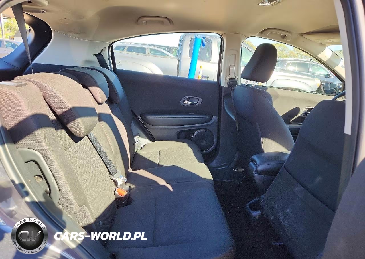 2018 Honda Hr-V Lx VIN:3CZRU5H30JG704701 - 11