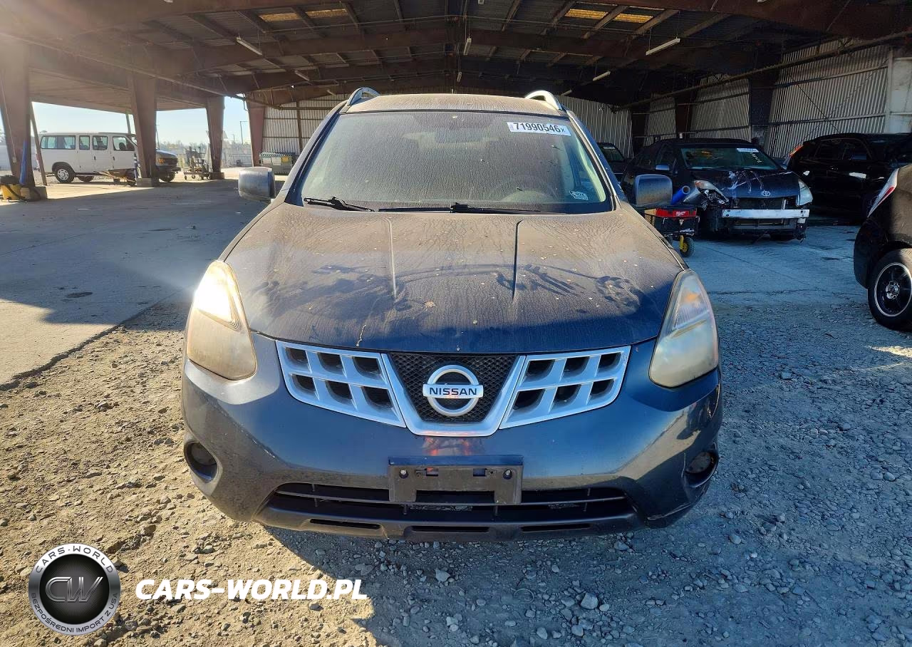 2014 Nissan Rogue Select S VIN:JN8AS5MV6EW712152 - 5