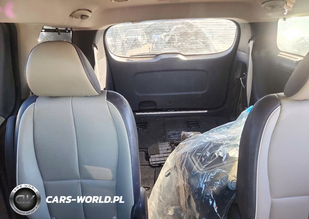 2018 Kia Sedona Sxl VIN:KNDME5C13J6373892 - 10