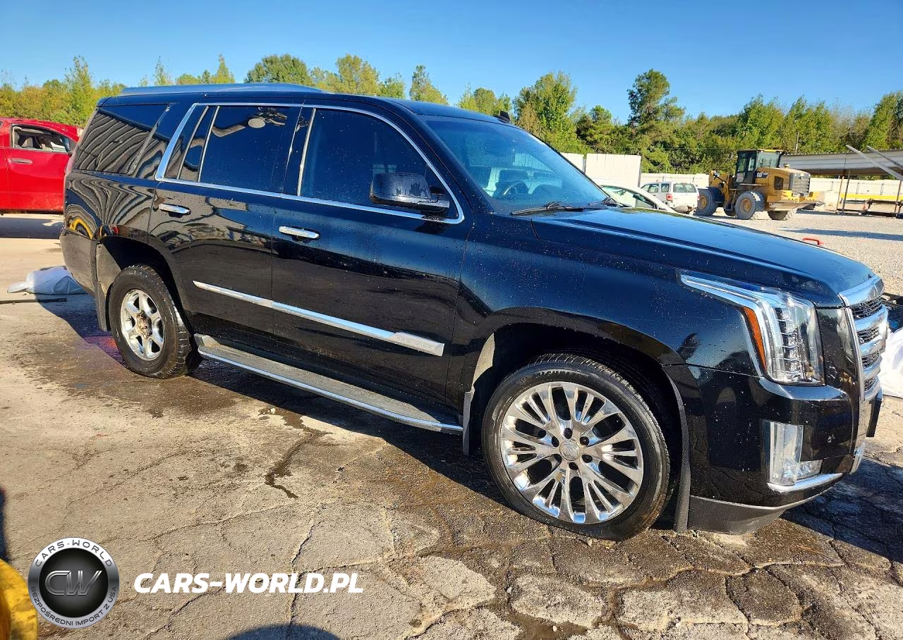 2015 Cadillac Escalade Luxury VIN:1GYS4BKJ2FR274152 - 4