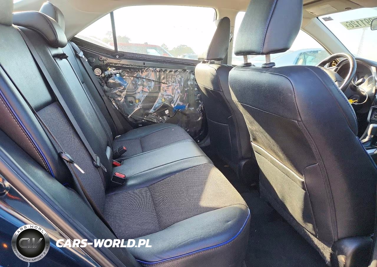 2017 Toyota Corolla Se VIN:5YFBURHE2HP636762 - 10