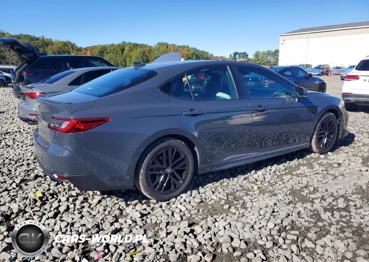 2026 Toyota Camry Se VIN:4T1DAACK2TU302870 - 3