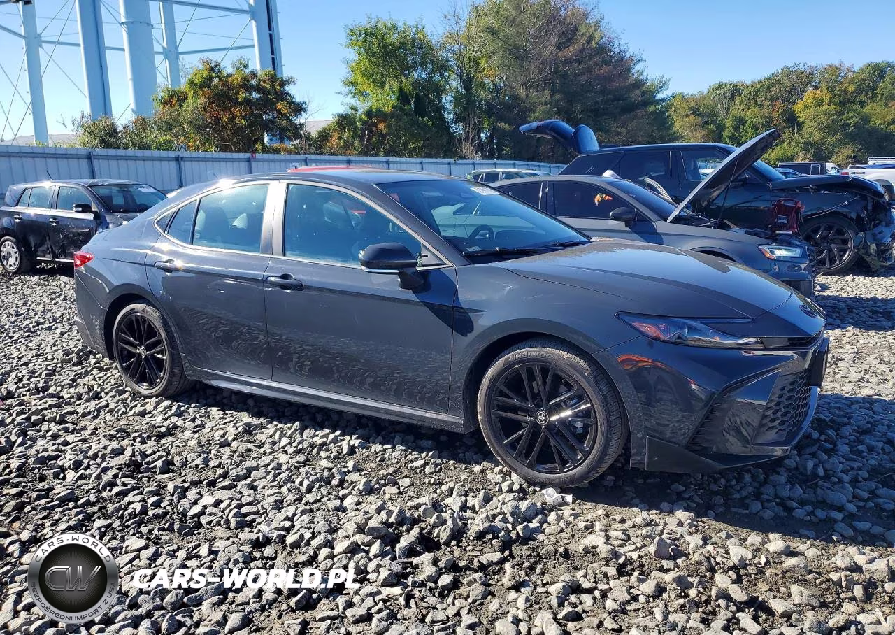 2026 Toyota Camry Se VIN:4T1DAACK2TU302870 - 4