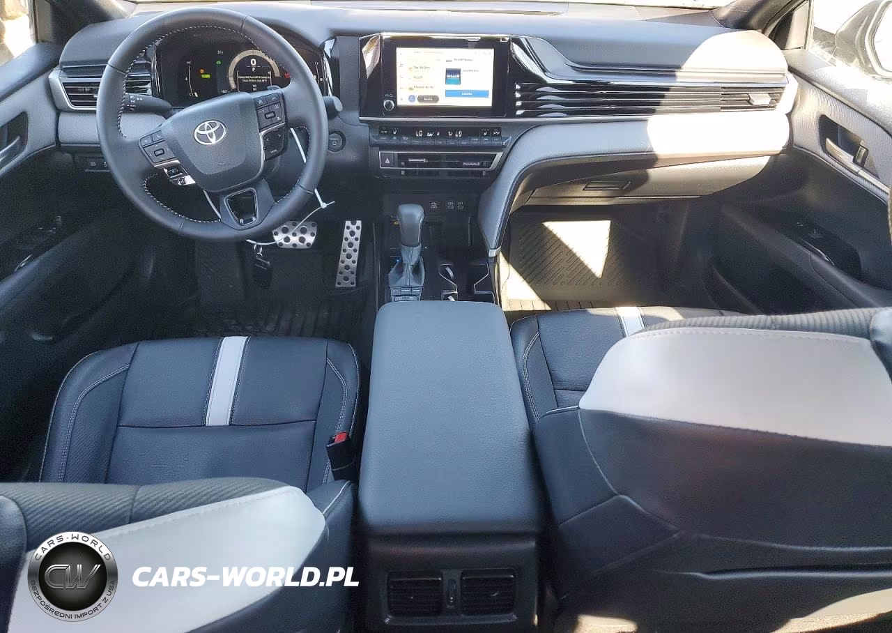 2026 Toyota Camry Se VIN:4T1DAACK2TU302870 - 8