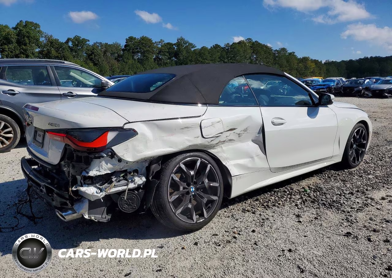 2027 BMW 430Xi VIN:WBA53DB08VCY38667 - 3