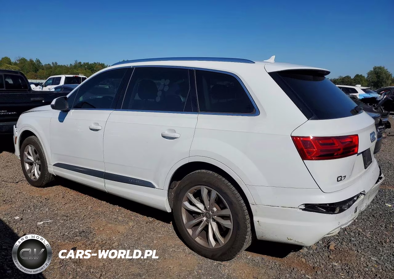 2017 Audi Q7 Premium VIN:WA1AHAF76HD043389 - 2