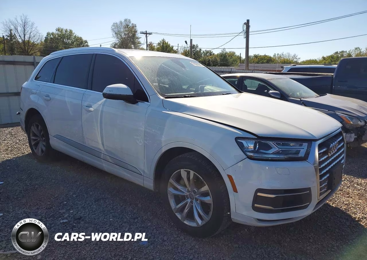 2017 Audi Q7 Premium VIN:WA1AHAF76HD043389 - 4