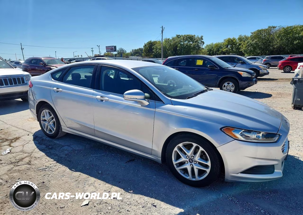 2015 Ford Fusion Se VIN:3FA6P0H73FR183545 - 4