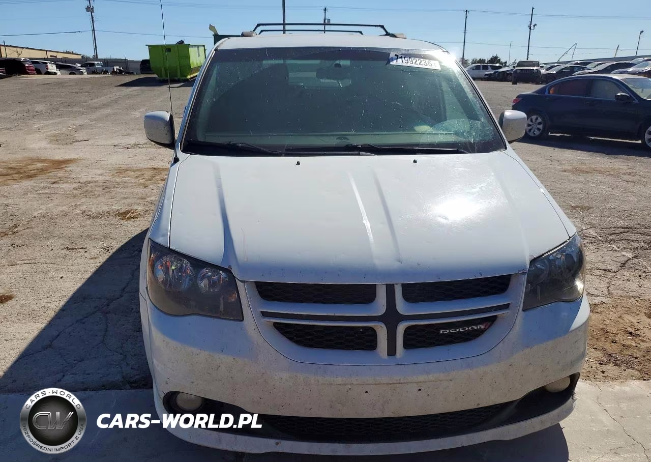 2018 Dodge Grand Caravan Gt VIN:2C4RDGEG3JR147429 - 5