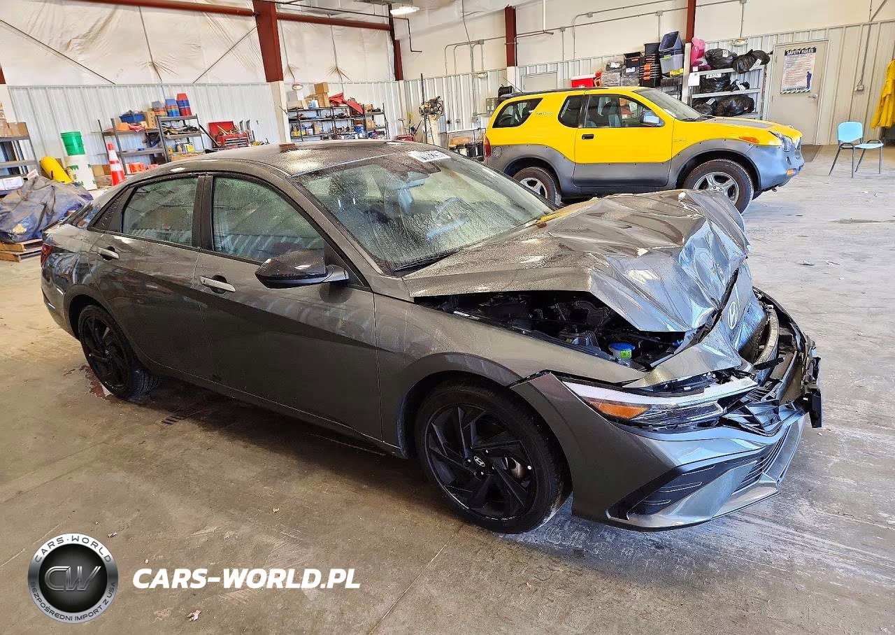 2026 Hyundai Elantra Sel Sport VIN:KMHLM4DG3TU220578 - 4