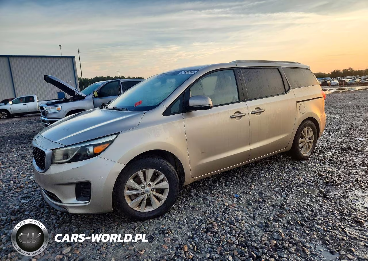 2015 Kia Sedona Lx