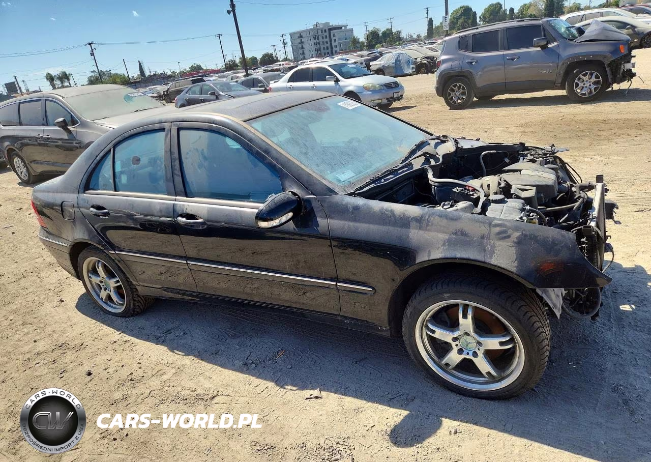 2001 Mercedes-Benz C 320 VIN:WDBRF64J91F100932 - 4