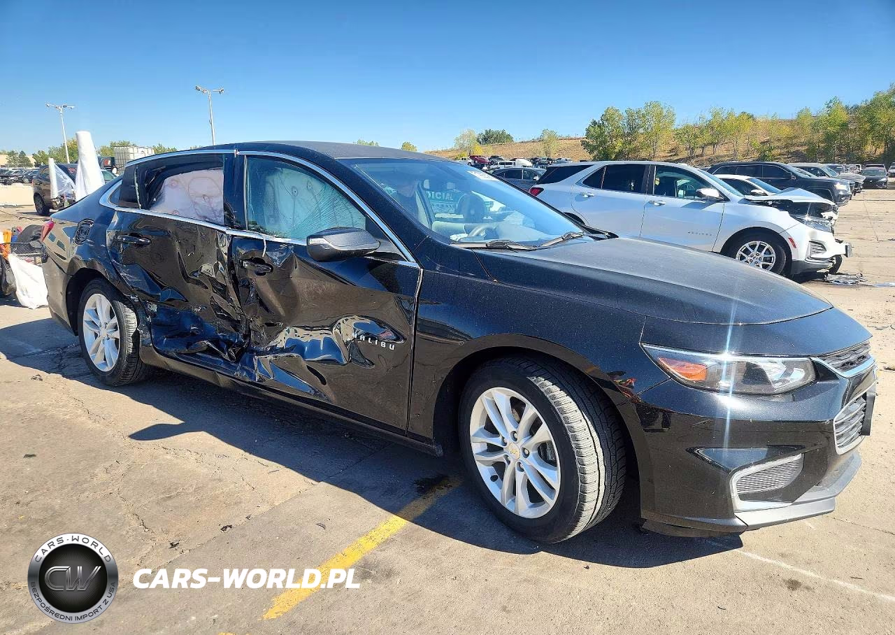 2016 Chevrolet Malibu Lt VIN:1G1ZE5ST4GF238527 - 4