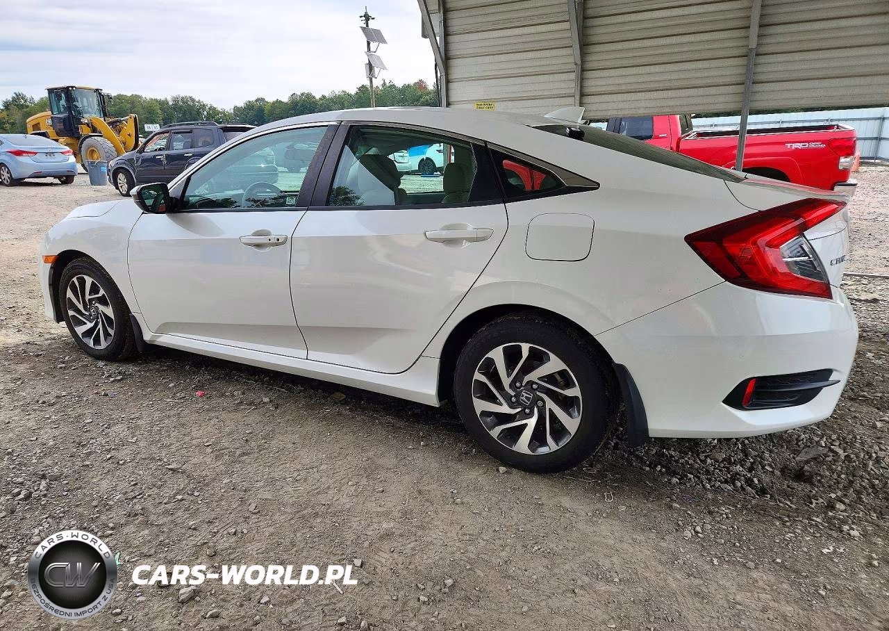 2017 Honda Civic Ex VIN:19XFC2F7XHE029588 - 2