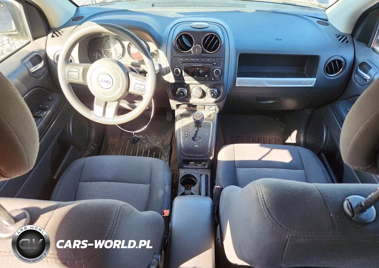 2015 Jeep Compass Sport VIN:1C4NJDBB1FD239101 - 8