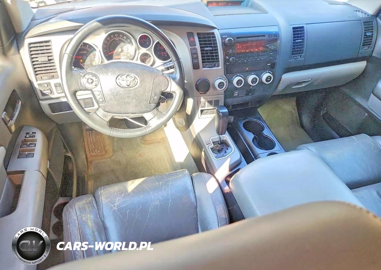 2010 Toyota Sequoia Sr5 VIN:5TDZY5G15AS028208 - 8