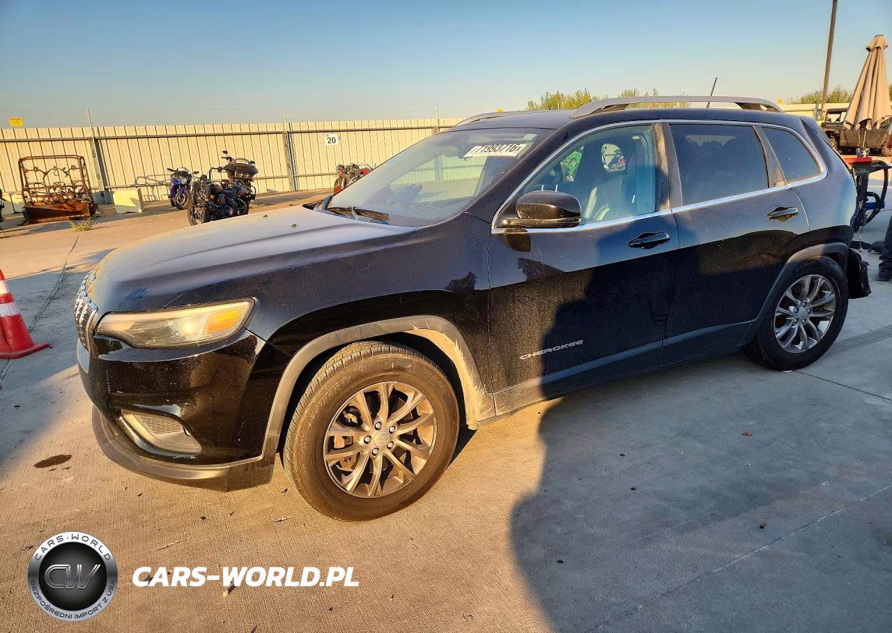 2020 Jeep Cherokee Latitude Plus – zdjęcie 1 z 12