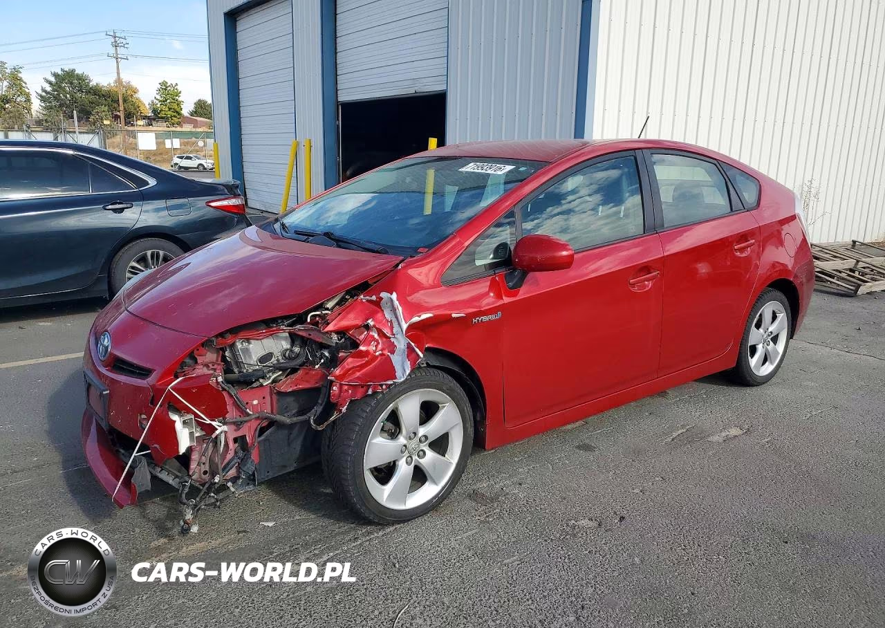 2010 Toyota Prius V – zdjęcie 1 z 12
