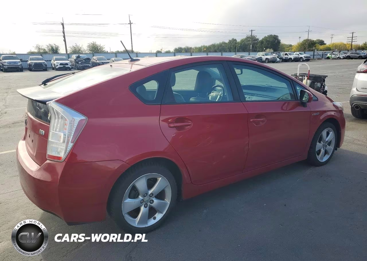 2010 Toyota Prius V VIN:JTDKN3DU7A0048766 - 3