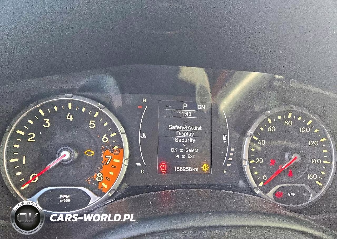 2018 Jeep Renegade Latitude VIN:ZACCJABB2JPH39378 - 9