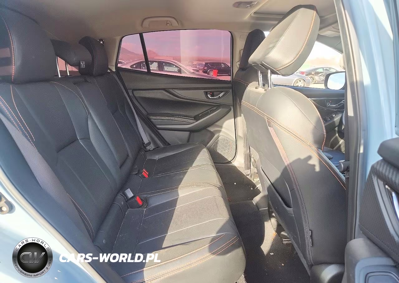 2018 Subaru Crosstrek Limited VIN:JF2GTAMC1J8238265 - 10