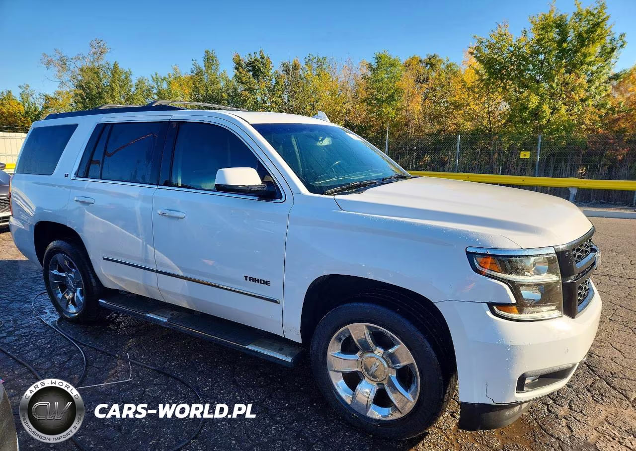 2019 Chevrolet Tahoe K1500 Lt VIN:1GNSKBKC5KR101014 - 4