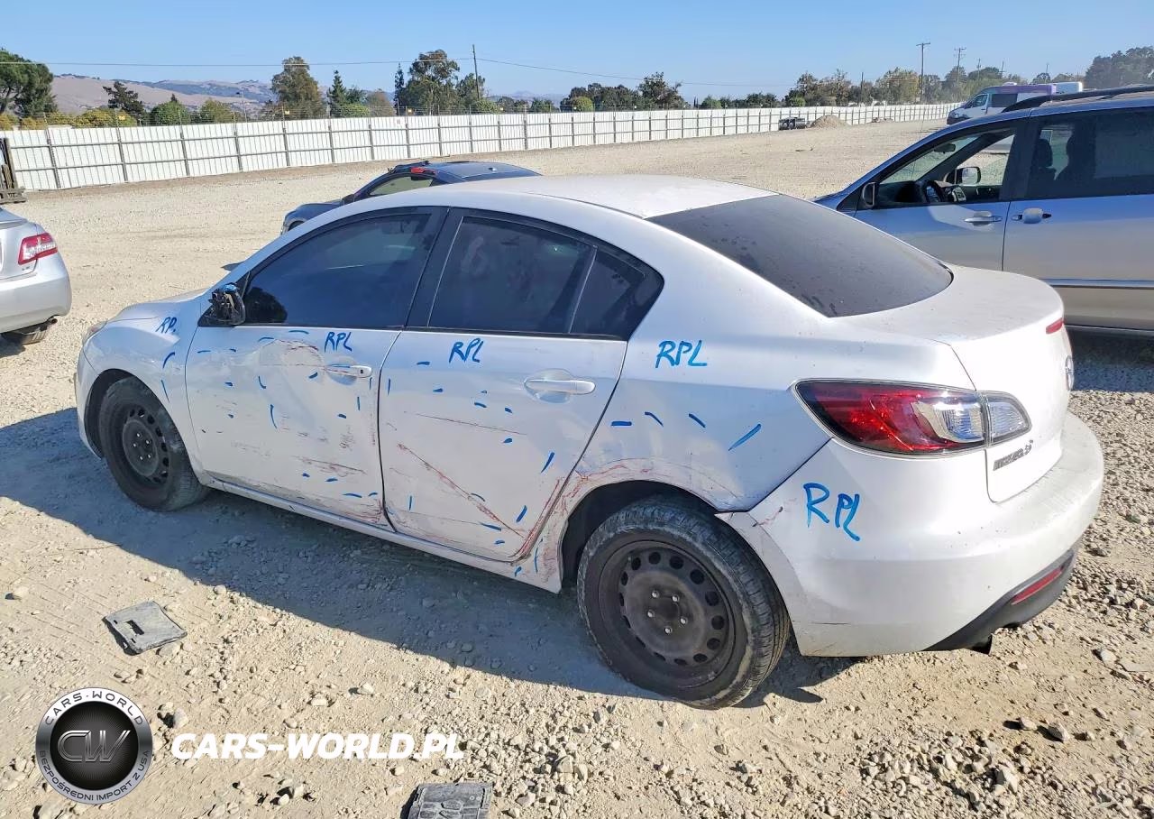 2011 Mazda 3 I VIN:JM1BL1UF2B1481077 - 2