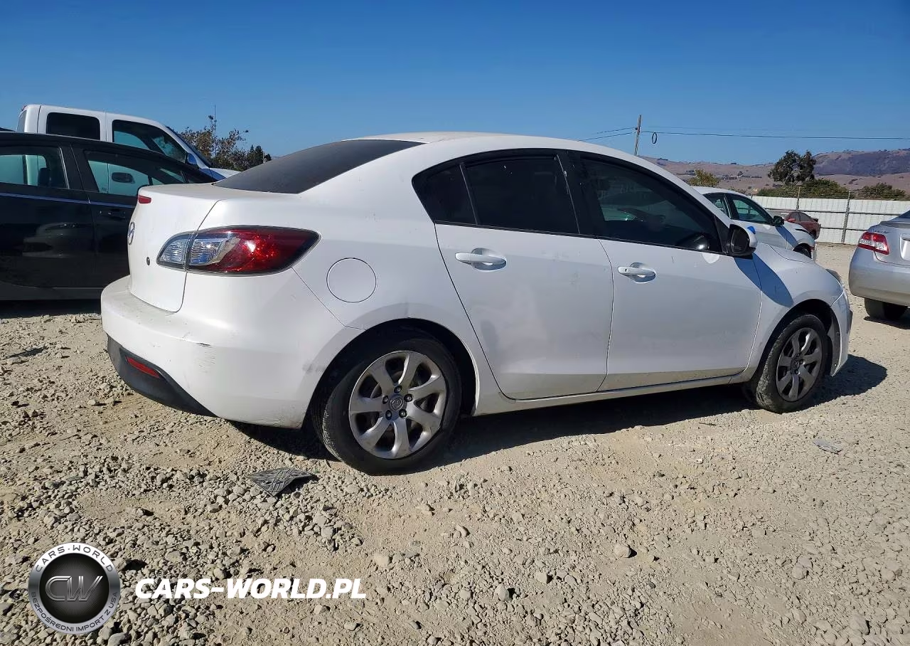 2011 Mazda 3 I VIN:JM1BL1UF2B1481077 - 3